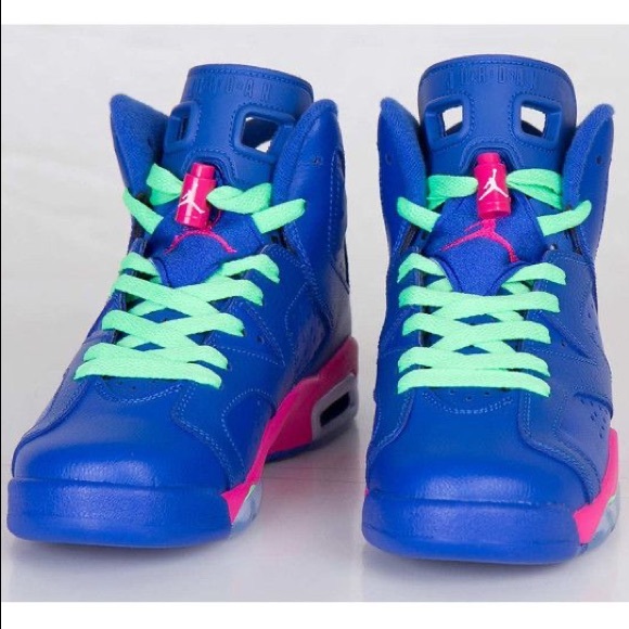 Jordan 6 Retro Game Royal - Nicki Minaj Anaconda - Picture 3 of 3